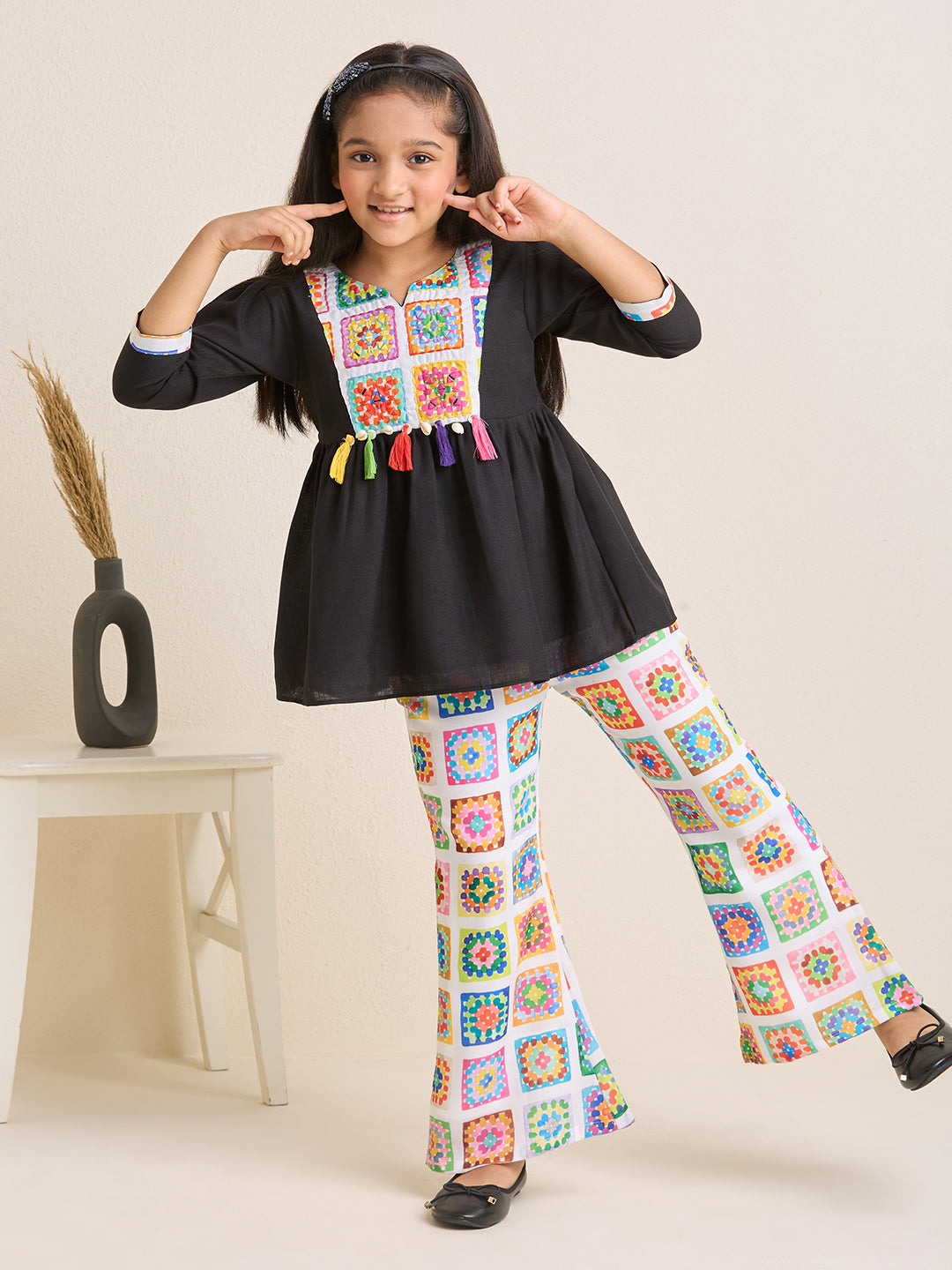 Girls Black Printed Kurta with Floral Printed White Pants Set (2pc Set)