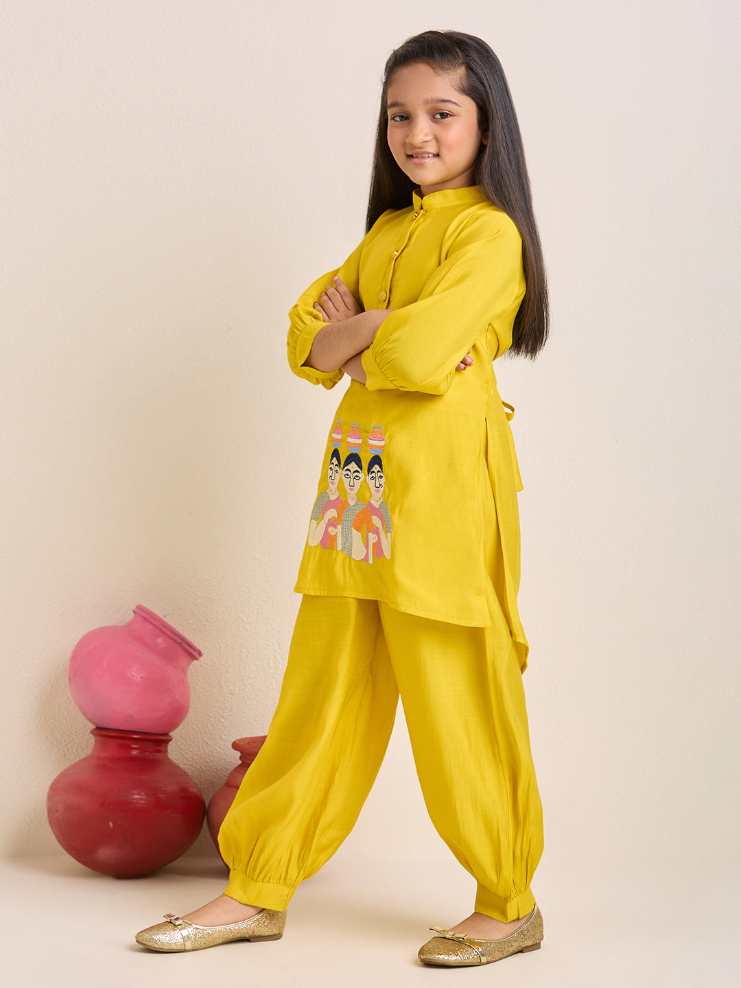 Girls Yellow Kurta Set with Balloon Salwar Pants & Girls Matki Motif Embroidery (2pc Set)