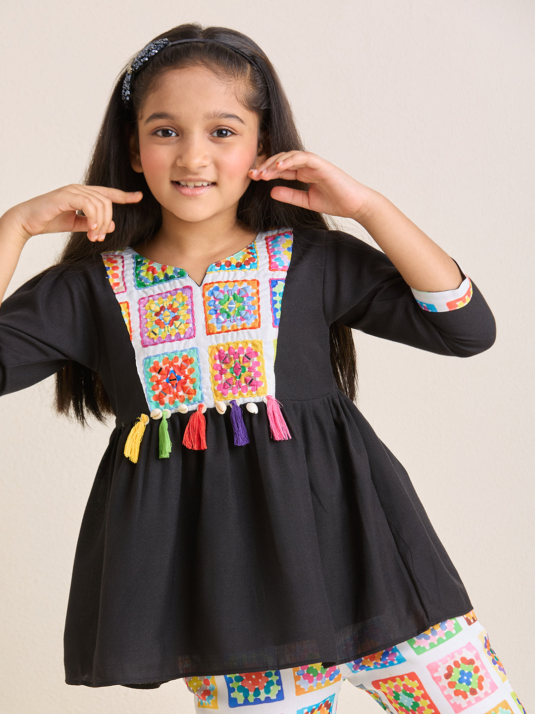 Girls Black Printed Kurta with Floral Printed White Pants Set (2pc Set)